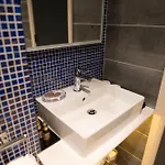 Апартаменты Kilkenny Suites