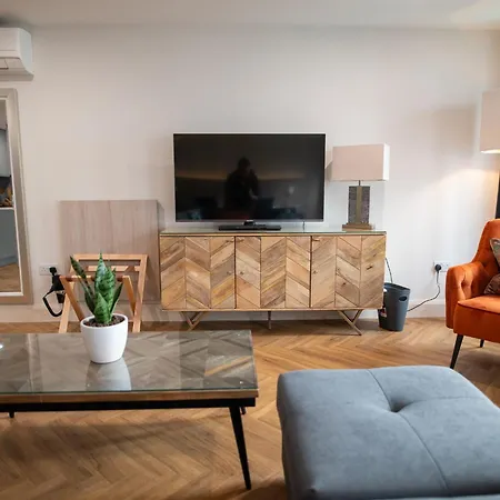 Kilkenny Suites * Kilkenny